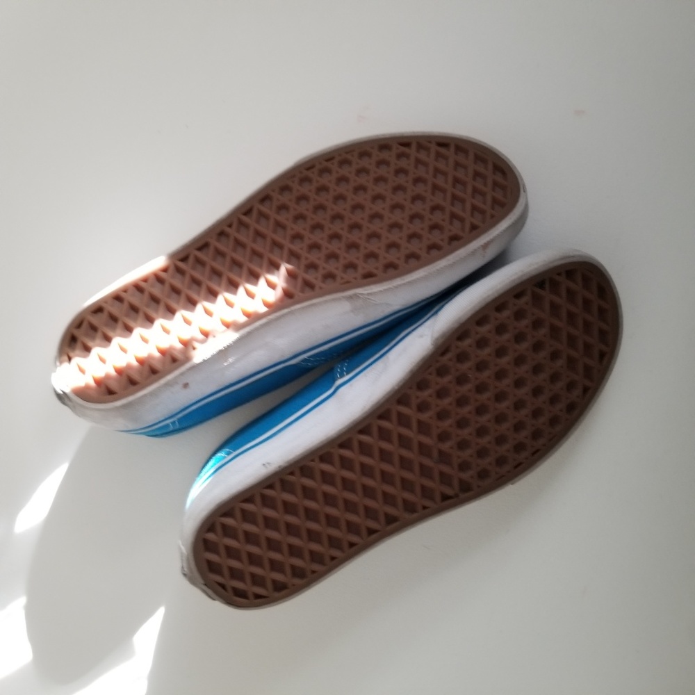 SOLD Blue Vans Shoes - Picture 5 of 7
